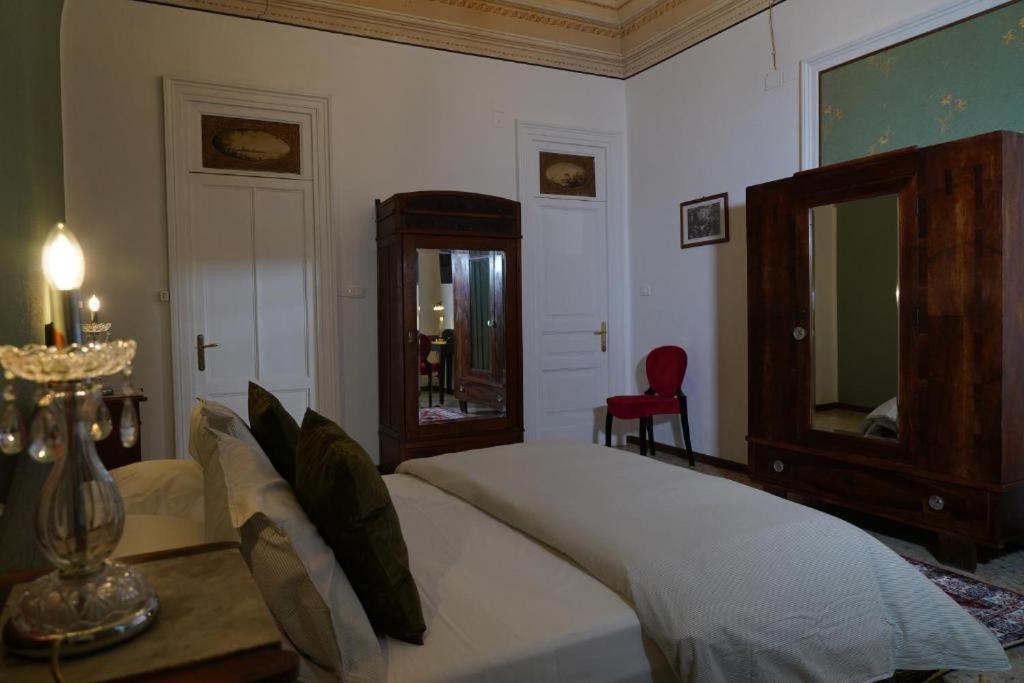 Ds Apartment Катания Екстериор снимка